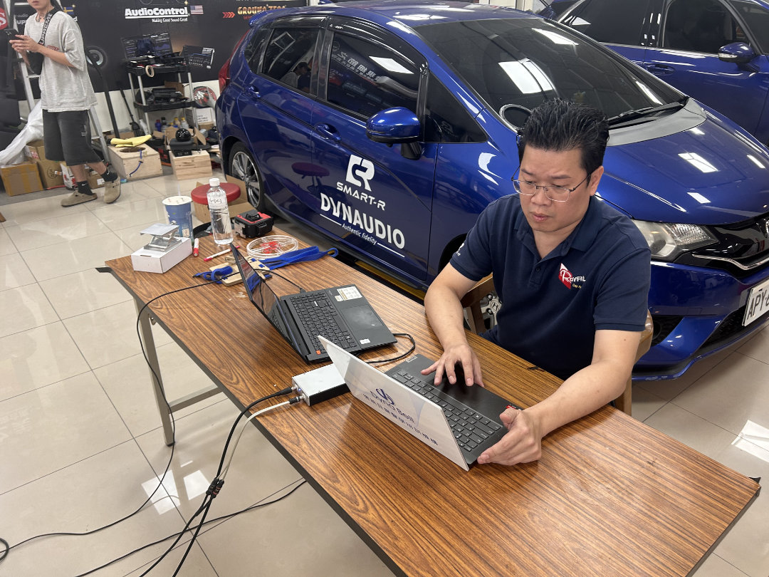 新竹皇家汽車音響 Smart R 安卓主機 + DYNAUDIO 丹麥丹拿